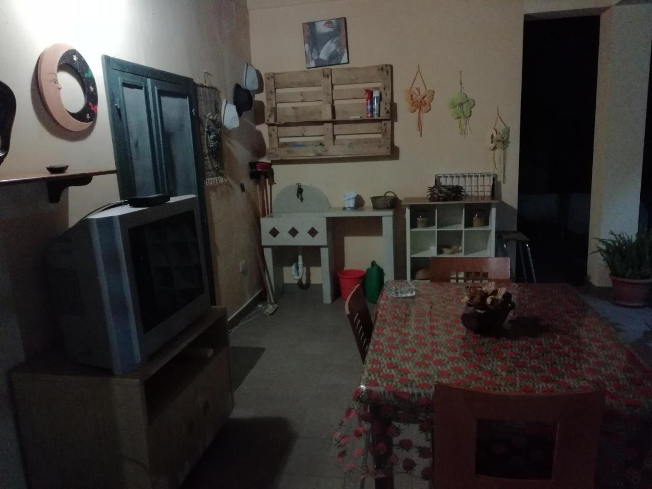 Villetta Dote Казарано Екстериор снимка