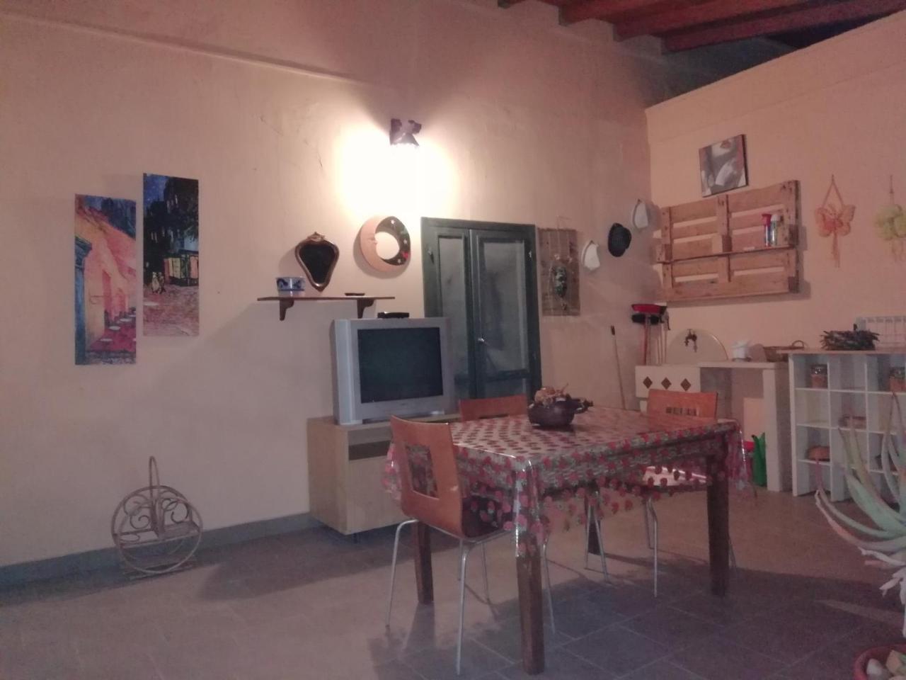 Villetta Dote Казарано Екстериор снимка
